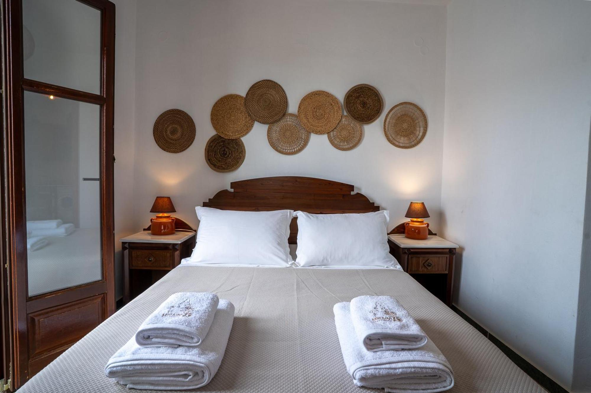 Mirsini Apartments In Sifnos Vathi  Exterior photo